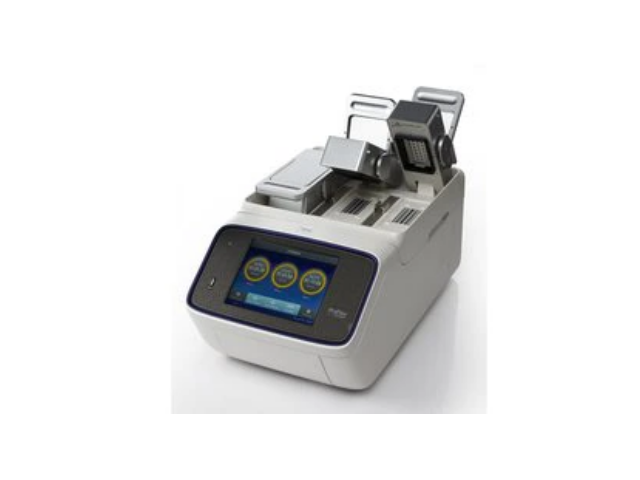 ДНК-амплификатор THERMO FISHER SCIENTIFIC ProFlex с реакционным блоком 2×96×0,2 мл